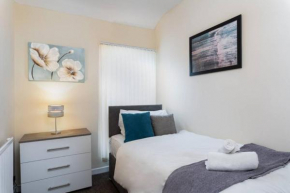 Cosy Stay Swansea - TV in every bedroom
